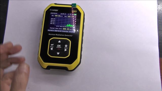 Новинка! Дозиметр  FNIRSI GC 01 на аккумуляторе, обзор с разборкой.