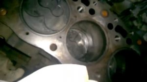 люфт поршней