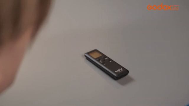 Обзор светодиодных осветителей Godox серии SL. Тестирование качества света GODOX