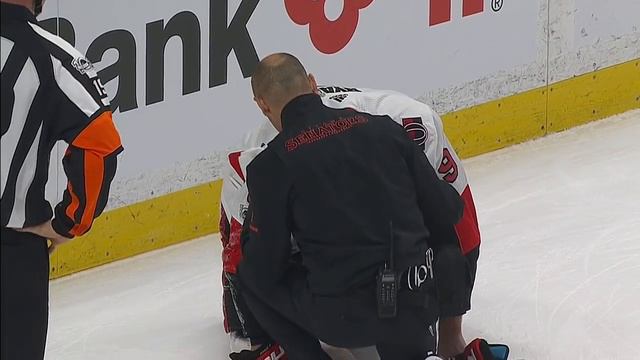Bobby Ryan shaken up after hit by Jordan Nolan смотреть онлайн