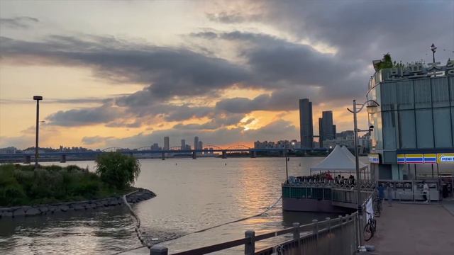 🇸🇪🇰🇷 [스웨덴커플] VLOG #3 Life update, Han River and lots of Luna смотреть онлайн
