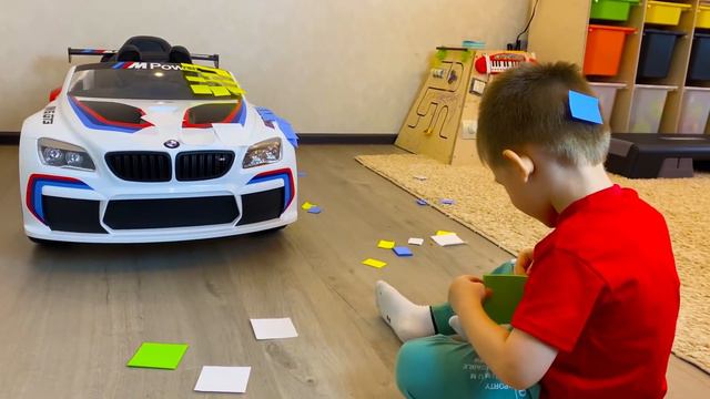 Пока папа спал, Мирон обклеил машину цветными стикерами смотреть онлайн