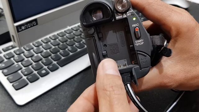 Videocamera Sony DCR-HC37E miniDV смотреть онлайн