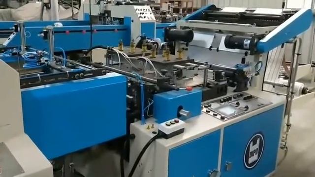 Автоматическая машина для производства одноразовых перчаток из полиэтилена модельPS-G-322SAP-D смотреть онлайн