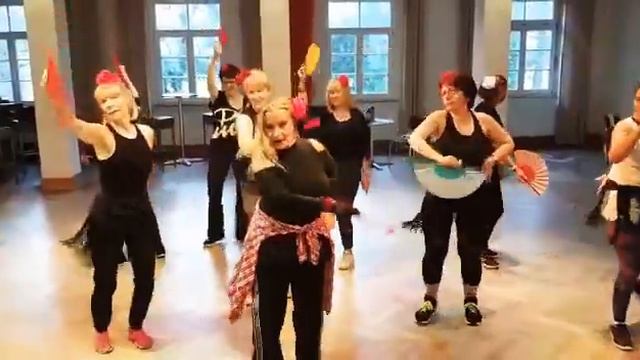 Volare*???❤ Flamenco, Gipsy, Zumba, Rumba, Flow..by Maribel Ruiz de Almiron Sanvicente смотреть онлайн