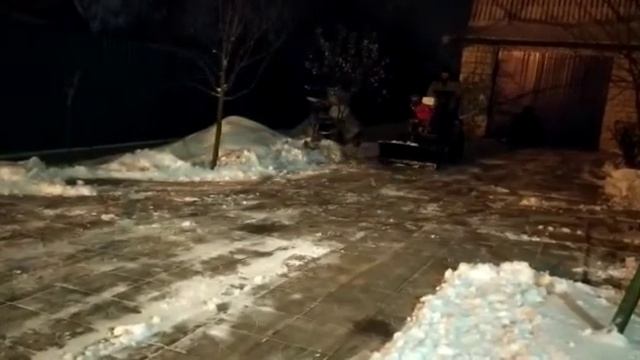 самодельная лопата для чистки снега с резиной на самодельный мини трактор смотреть онлайн