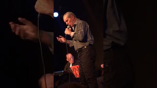 La ultima, tango de Camilioni y Bianco,con un verso de Jorge Moreira “Si te bancas mi final” смотреть онлайн