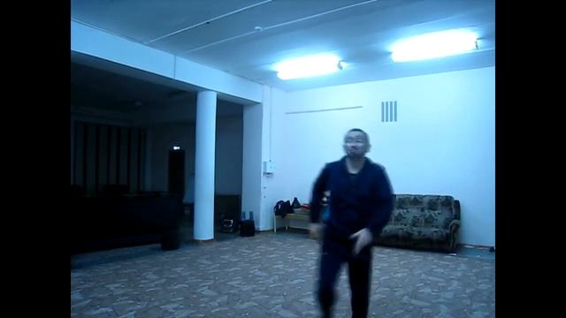 Спонтанный танец. Танцевальный этюд на музыку 7- 40 смотреть онлайн