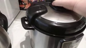 Как закрыть крышку в мультиварке-скороварке Galaxy.