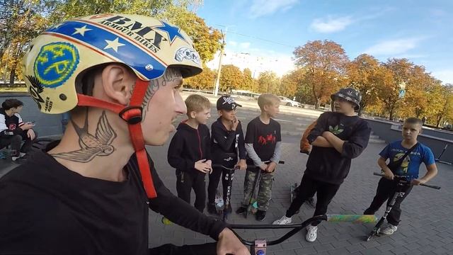 GoPro BMX STREET/КРУТНУЛ БАРСПИН СО СТУПЕНЕК/МИШАНЯ И ТРЮК В ДРОП НА САМОКАТЕ/MISHANYA БМХ ДРОПНУЛ смотреть онлайн