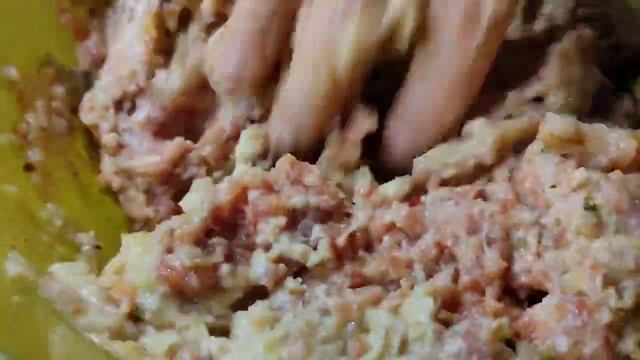 Как приготовить мясные зразы/Зразы рецепт/Мясные зразы с яйцом и луком смотреть онлайн