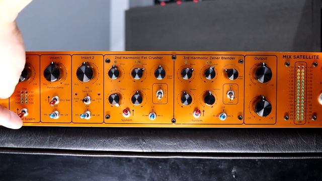 Vertigo VSM-2 Analogue Hardware VS Vertigo VSM-3 Plugin Emulation смотреть онлайн