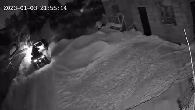 Уборка снега отвалом на квадроцикле РМ-500 смотреть онлайн