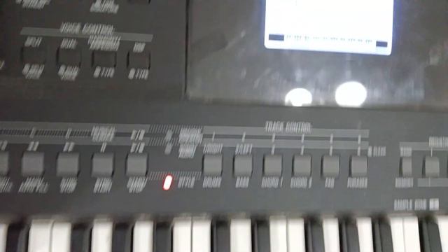 White Rose of Athens on Keyboard смотреть онлайн