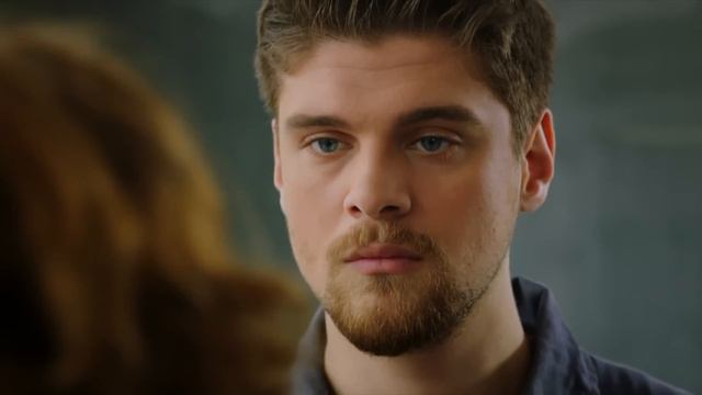 La Señora Fazilet y Sus Hijas Capítulo 142 (Audio Español) смотреть онлайн