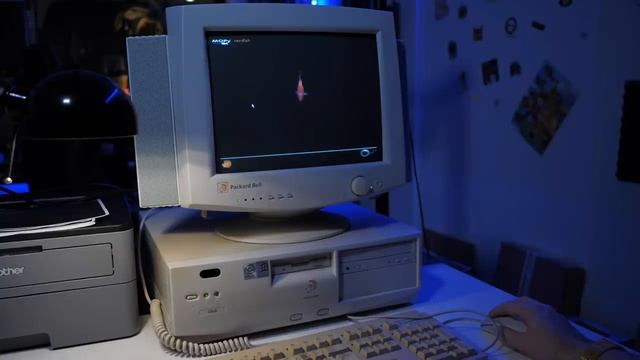 When a Fish Lived Inside Your PC: MOPy Fish | Nostalgia Nerd смотреть онлайн