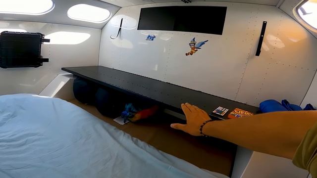 MAMMOTH OVERLAND CAMPER BRINGS AEROSPACE GRADE TECHNOLOGY INTO CAMPING смотреть онлайн