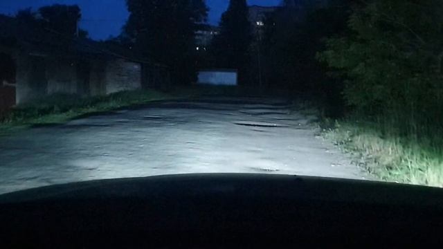 Philips H8/11/16 Ultinon LED Fog White 6200K смотреть онлайн