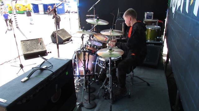 Drum Solo - Drummer Daniel Varfolomeyev 13 years - Spring Rock Fest 2017 смотреть онлайн