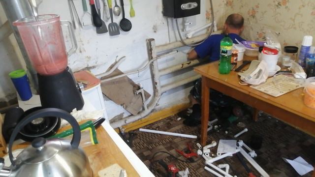 Водопровод и установка фильтра Аквабрайт своими руками 3 часть.