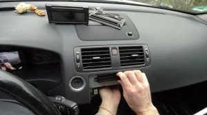 Bluetooth Adapter Volvo C30/S40/V40/V50 /S60/S70/C70 / 17€ Tuning ! ACHTUNG NUR FÜR AUX RADIO !!!