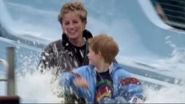 Details Revealed About Prince William & Prince Harry's Childhood смотреть онлайн