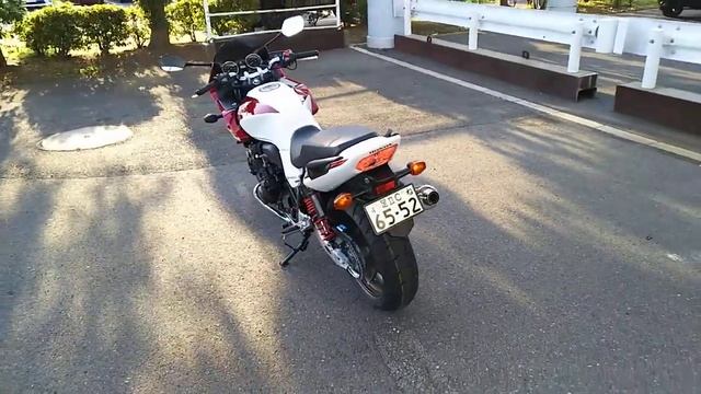 CB400 SUPER BOL D'OR 2018 смотреть онлайн