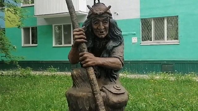 Персонажи татарских и русских сказок в г. Набережные Челны (пос. ЗЯБ). смотреть онлайн