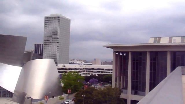 Downtown Los Angeles. Walt Disney concert hall, historical & modern buildings, helicopter смотреть онлайн
