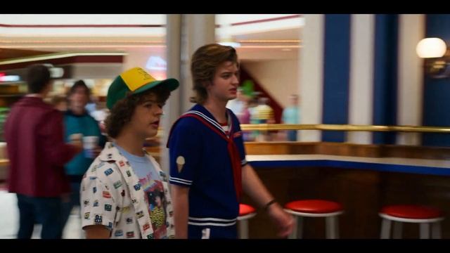 Stranger Things Robin cracks the Russian code смотреть онлайн