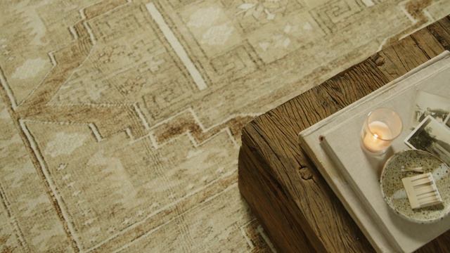 Magnolia Home by Joanna Gaines x Loloi Sinclair - SIN-02 Khaki, Tobacco смотреть онлайн