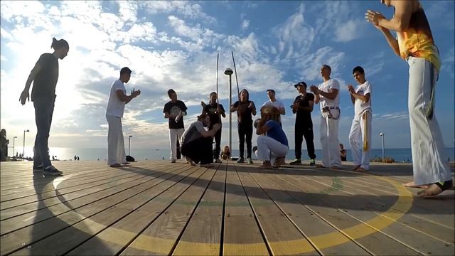 Negoboy roda do dolfinarium aye capoeira Israel 2017 part1 смотреть онлайн