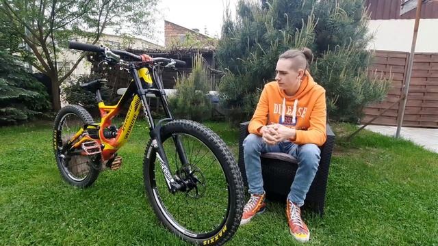 Bike Check / Specialized Demo 8 смотреть онлайн