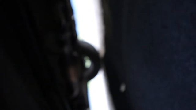 Renault Clio 2 2003 project - How to remove front seats смотреть онлайн