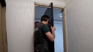 Установка двери с роторным механизмом фабрики Фрамир