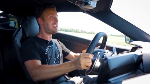 2020 C8 Corvette Vs Nissan GT-R Vs Mercedes-AMG GT63 S // DRAG & ROLL RACE