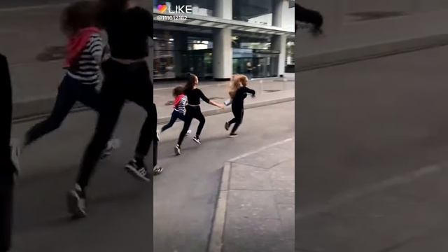 Какда увидал карину крос? смотреть онлайн