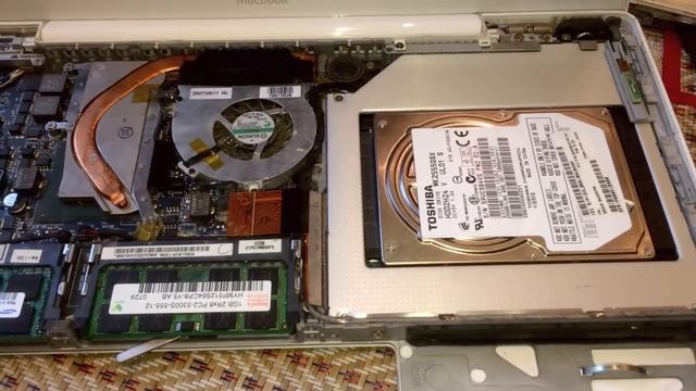 MacBook 2007 A1181 установка Bay Caddy(OptiBay) смотреть онлайн