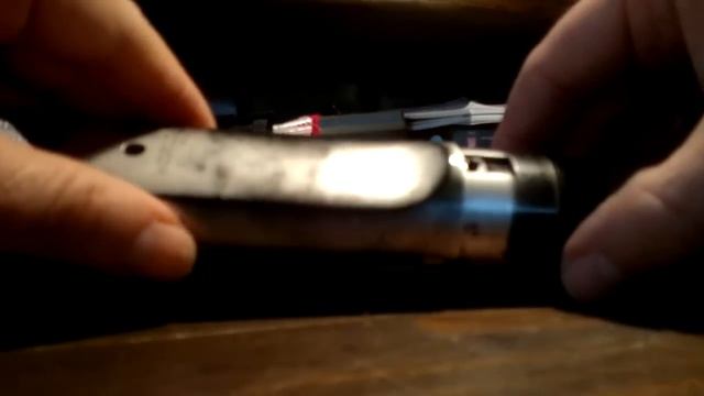 REPARAR Y SUSTITUIR PILAS MAQUINA CORTAR PELO смотреть онлайн