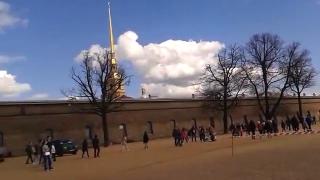 Пляж в центре Санкт-Петербурга смотреть онлайн