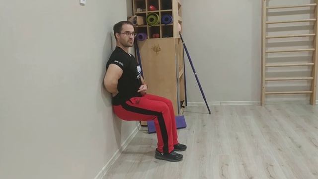 Стабильность колена стоя у стены - тест смотреть онлайн