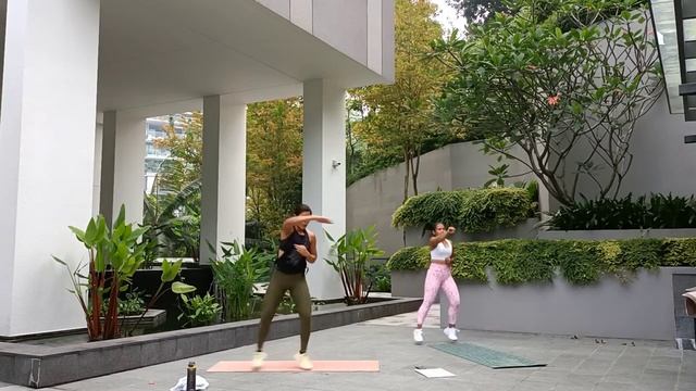 13 minutes Tabata Workout plus cool down/stretching | Funfit with Gina смотреть онлайн