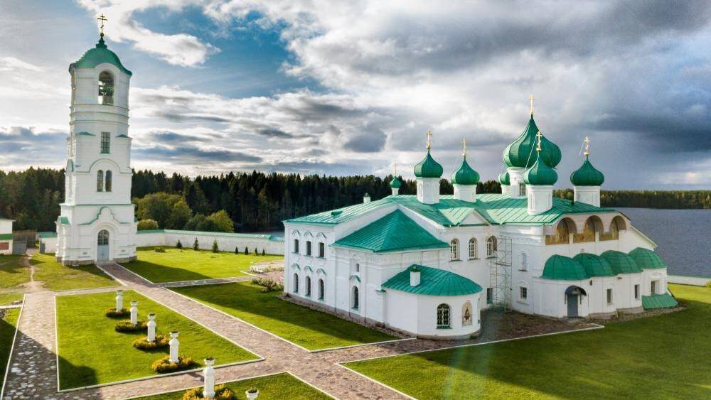 Лодейное Поле. Свято- Троицкий Александро- Свирский монастырь смотреть онлайн
