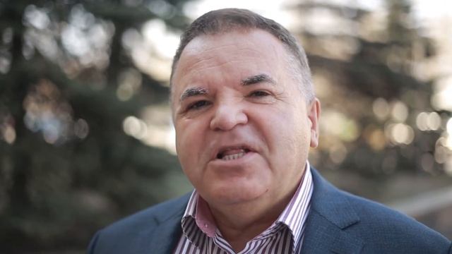 Рустэм Ямалеев. Флешмоб "Тукай с нами. Тукайны онытмыйбыз" смотреть онлайн