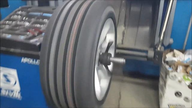 Бмв х5 е53 часть 15. Новые шины для небогатых Kumho. смотреть онлайн