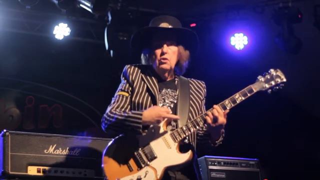 CUM ON FEEL THE NOIZE, Dave Hill on the 'Slade' Guitar Sound смотреть онлайн