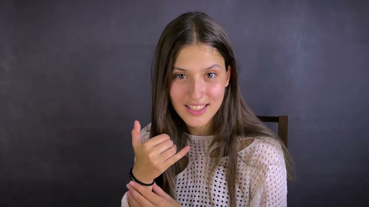 Ева Эртель (Кудинова). Визитка-интервью смотреть онлайн