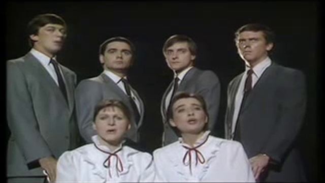 Cambridge Footlights Revue - clip 1 (song) смотреть онлайн