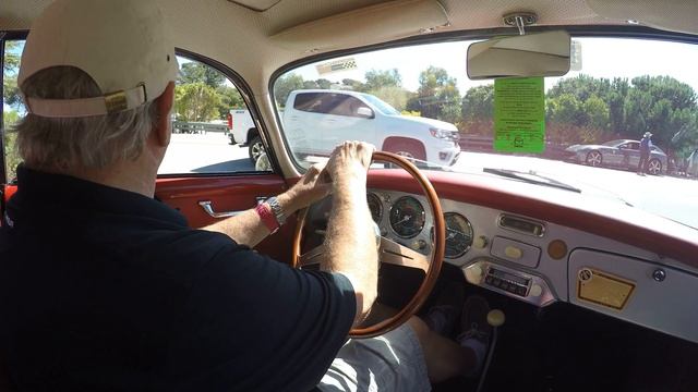 Porsche Rennsport Reunion 2015 - drive into the corral in a 1957 356 смотреть онлайн