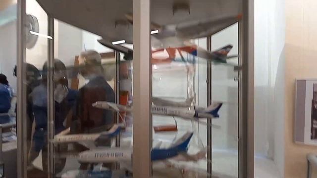 Я в кабине Ту-154 | Музей Гражданской Авиации в Санкт-Петербурге. смотреть онлайн
